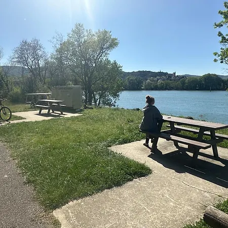 Rhone Avec Terrace Parking Prive